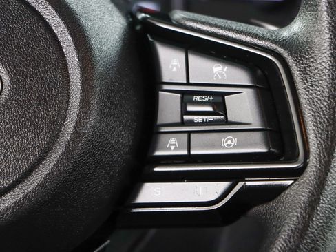 Used 2024 Subaru Crosstrek 2.0i Premium image 14