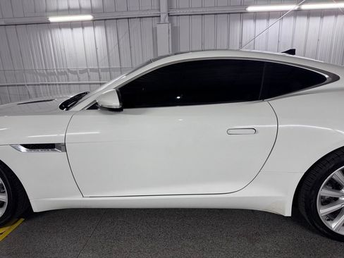 Used 2017 Jaguar F-TYPE Coupe RWD image 13