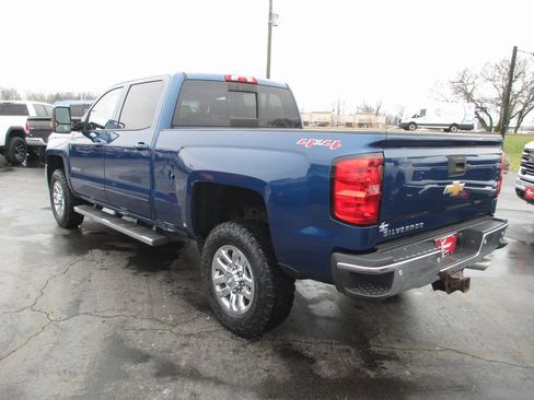 Used 2016 Chevrolet Silverado 2500 LT w/ LT Convenience Package image 6