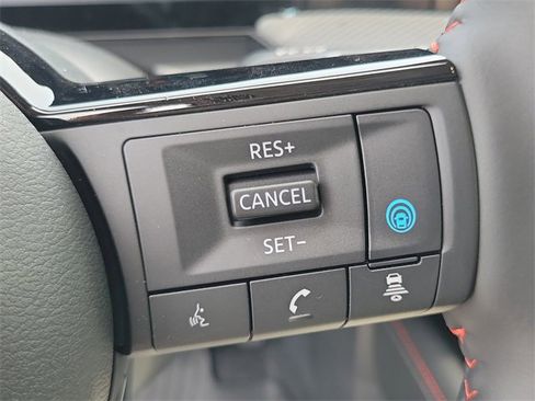 New 2025 Nissan Kicks SR w/ SR Premium Package image 12