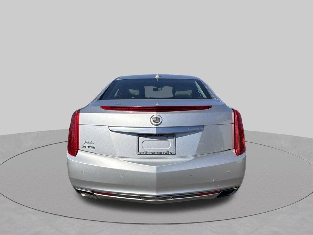 Used 2013 Cadillac XTS Luxury FWD image 7