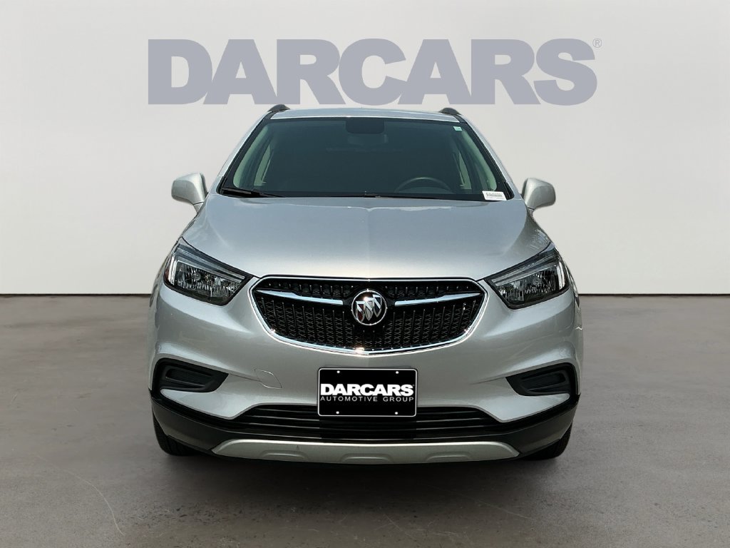 Used 2022 Buick Encore Preferred w/ Safety Package AWD/4WD image 2