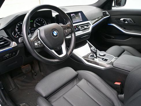 Used 2020 BMW 330i xDrive Sedan w/ Convenience Package AWD/4WD image 2