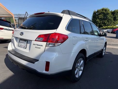 Used 2014 Subaru Outback 2.5i Premium AWD/4WD image 19