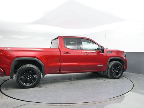 Used 2023 GMC Sierra 1500 Elevation AWD/4WD image 8