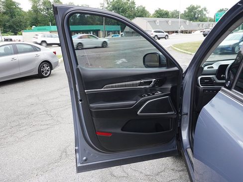 Used 2024 Kia Telluride SX Prestige image 33