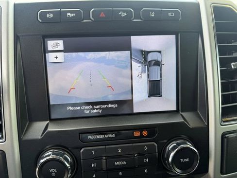 Used 2019 Ford F250 Lariat w/ Lariat Ultimate Package AWD/4WD image 24