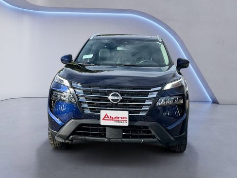 Certified 2024 Nissan Rogue SV w/ SV Premium Package image 8