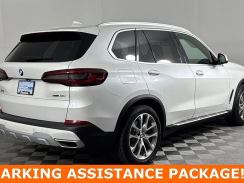 Used 2022 BMW X5 xDrive40i w/ Premium Package image 4