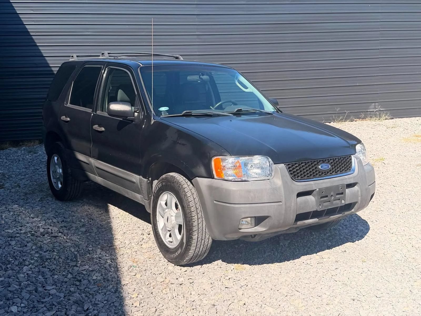 Used 2004 Ford Escape XLT AWD/4WD image 3
