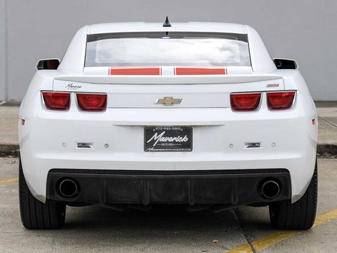 Used 2011 Chevrolet Camaro SS w/ RS Package image 11