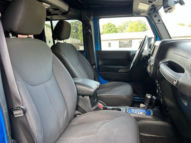 Used 2016 Jeep Wrangler Unlimited Sport w/ Quick Order Package 24S AWD/4WD image 23