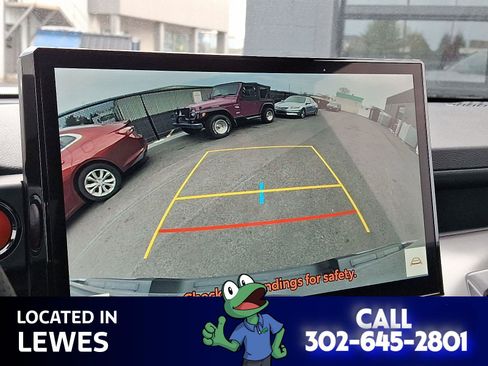 Used 2024 Toyota Tacoma TRD Sport image 17