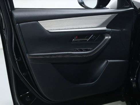 Certified 2025 MAZDA CX-70 Plug-In Hybrid w/ Premium Pkg image 24