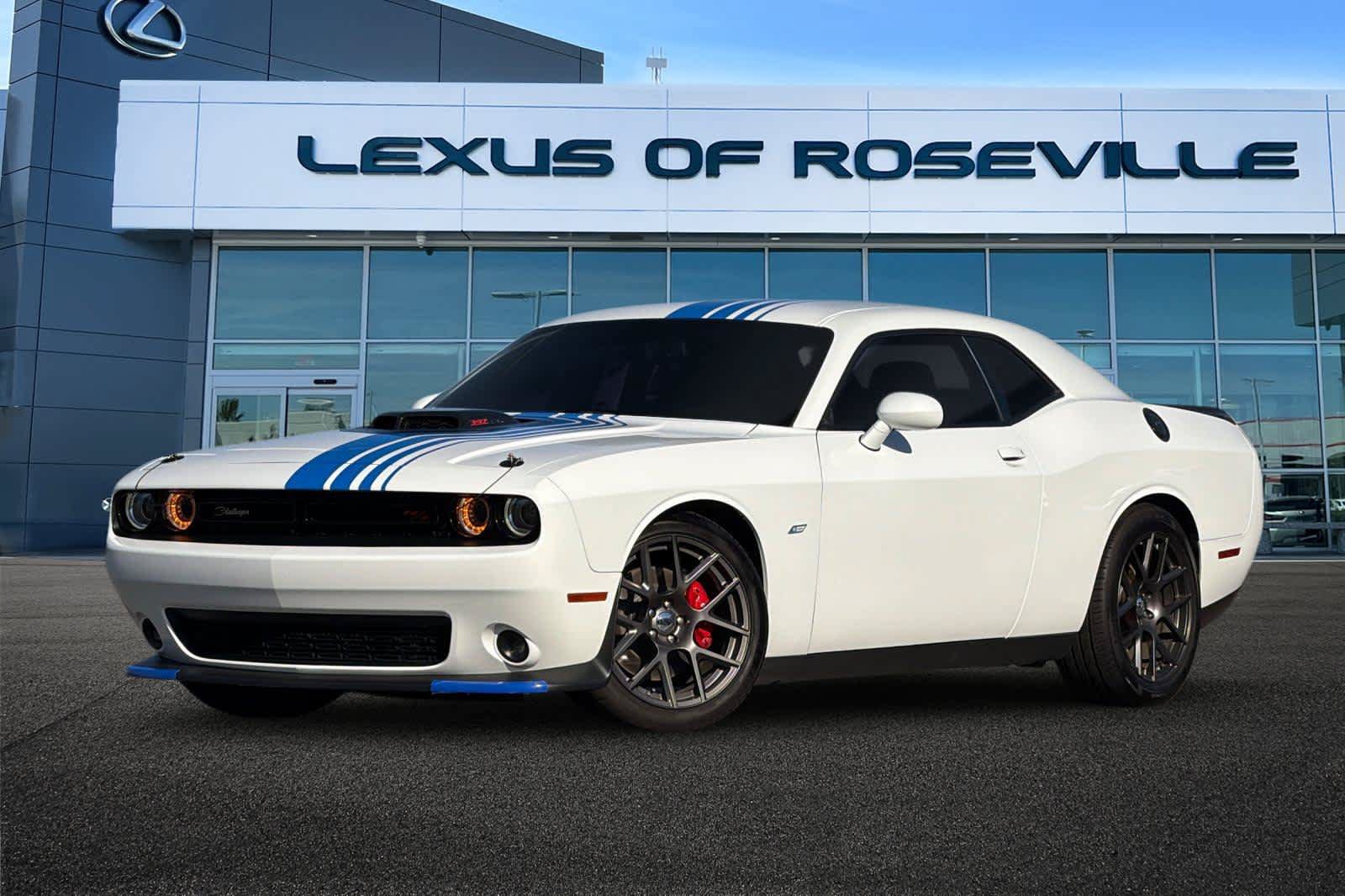 Used 2019 Dodge Challenger R/T Scat Pack w/ Shaker Package RWD image 1