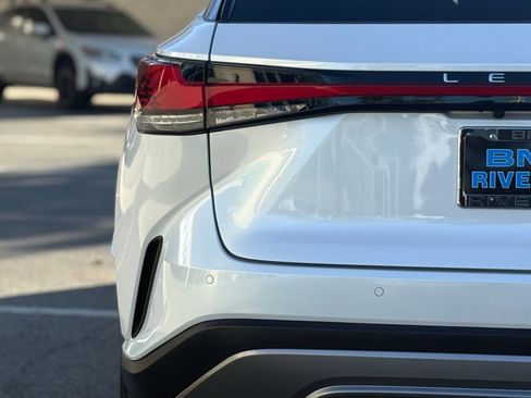 Used 2024 Lexus RX 350h image 16