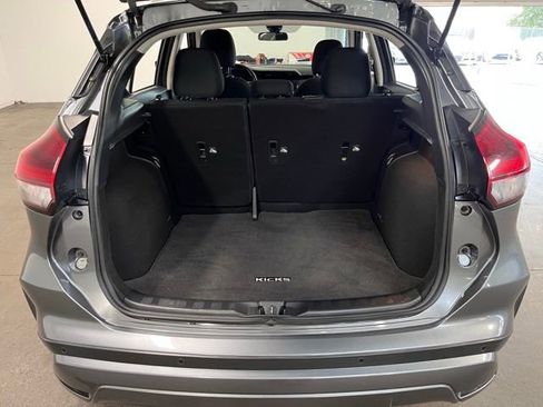 Used 2023 Nissan Kicks SV FWD image 16