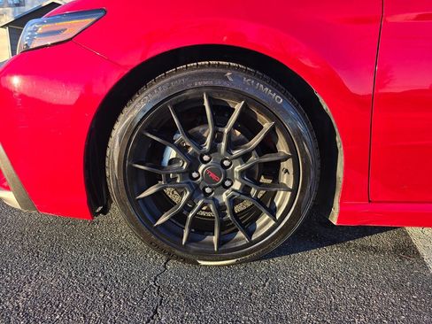 Used 2022 Toyota Camry XSE w/ Navigation Package image 10