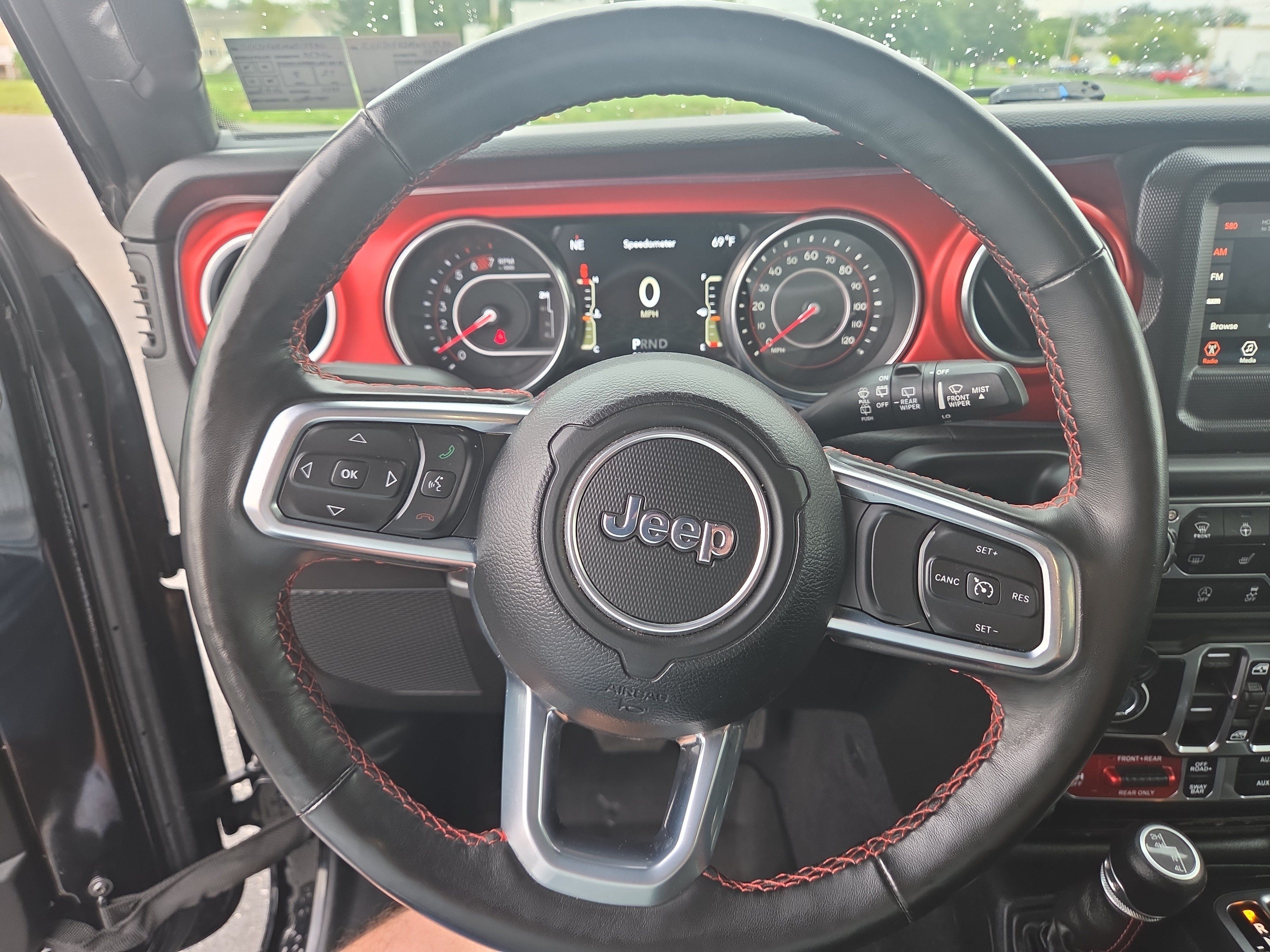 Used 2021 Jeep Wrangler Unlimited Rubicon w/ LED Lighting Group AWD/4WD image 3