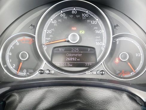 Used 2017 Volkswagen Beetle 1.8T S image 17