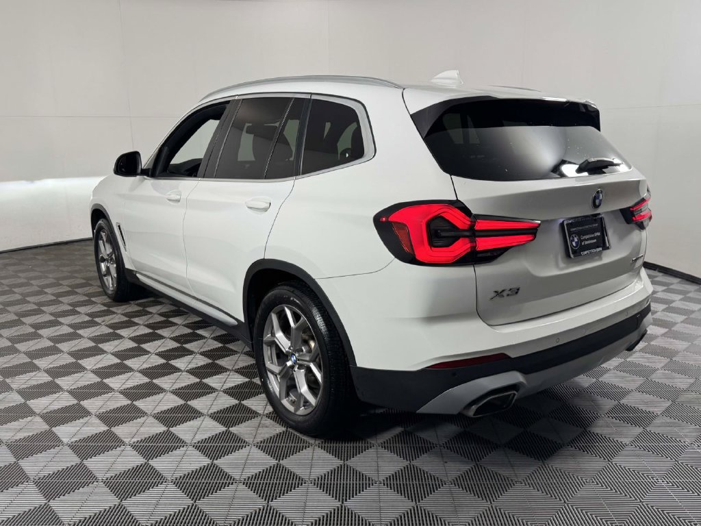 Used 2022 BMW X3 xDrive30i w/ Convenience Package AWD/4WD image 8