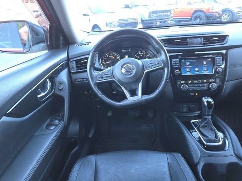 Used 2017 Nissan Rogue SL w/ SL Premium Package AWD/4WD image 40