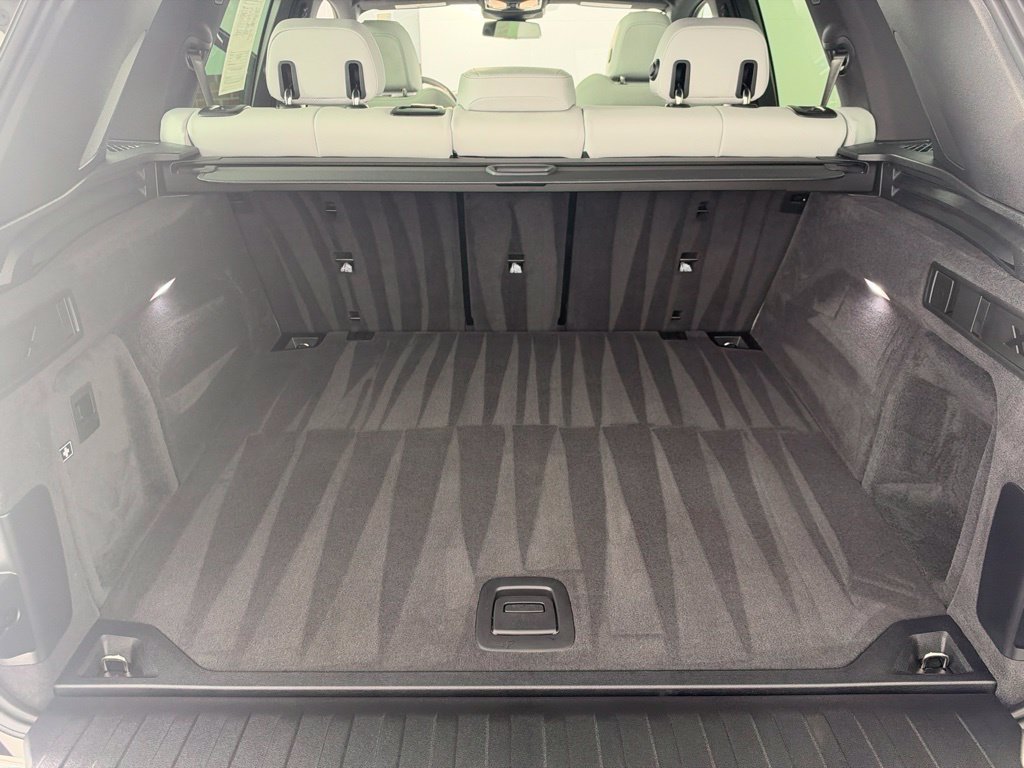 Certified 2026 BMW X5 xDrive40i w/ Premium Package AWD/4WD image 24