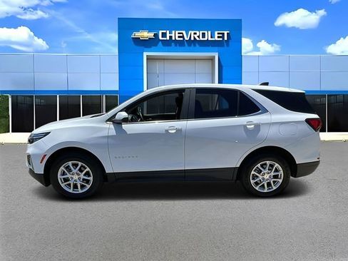 Used 2024 Chevrolet Equinox LT AWD/4WD image 6