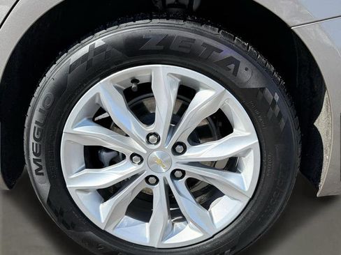 Used 2024 Chevrolet Malibu LT image 28