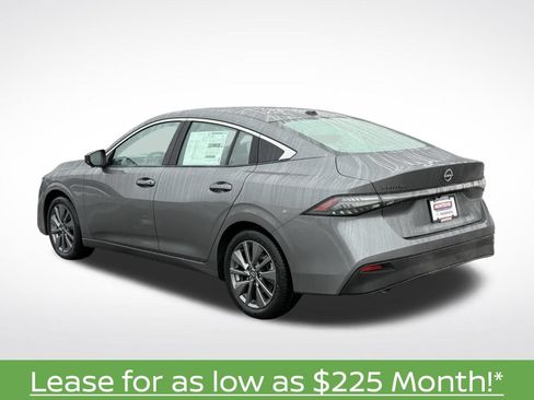 New 2026 Nissan Sentra SL w/ Floor Mat Package FWD image 3