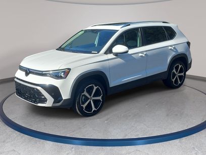 Used 2025 Volkswagen Taos SEL