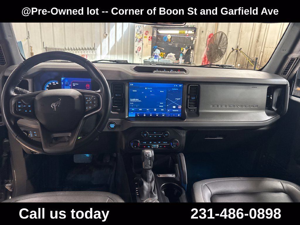 Used 2024 Ford Bronco Black Diamond AWD/4WD image 18