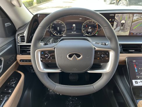 Used 2026 INFINITI QX80 Luxe w/ Cargo Package AWD/4WD image 16
