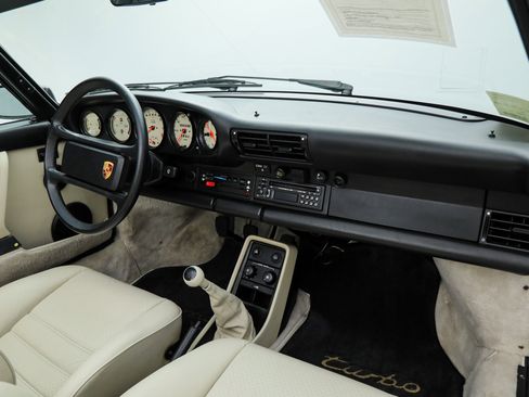 Used 1989 Porsche 911 Turbo RWD image 39