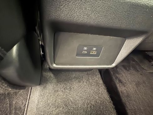 Used 2023 Nissan Rogue SV w/ SV Premium B Package AWD/4WD image 22