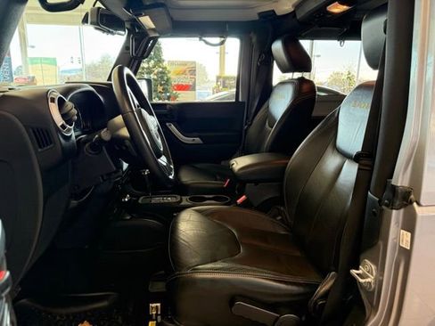 Used 2015 Jeep Wrangler Sahara w/ Connectivity Group image 20