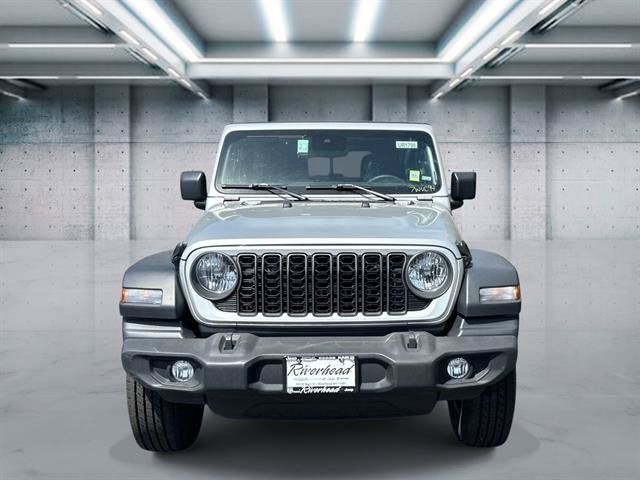 Used 2024 Jeep Wrangler Unlimited Sport AWD/4WD image 2