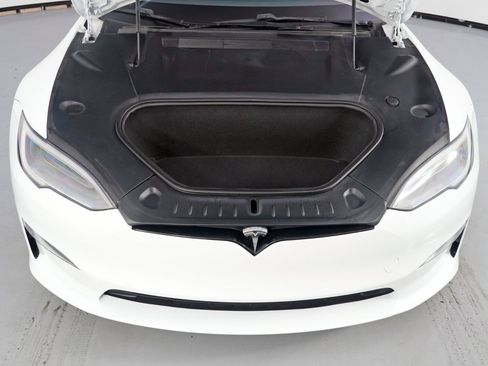 Used 2021 Tesla Model S Plaid image 8