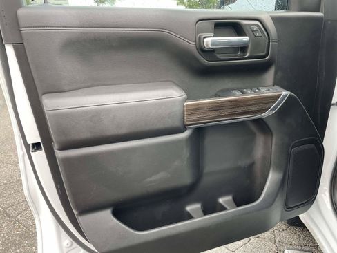 Used 2021 Chevrolet Silverado 1500 LT RWD image 5