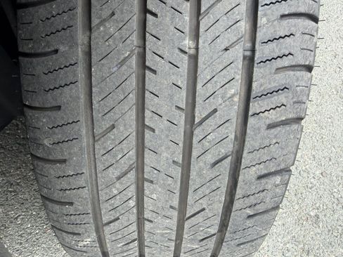 Used 2017 Mercedes-Benz B 250e image 50