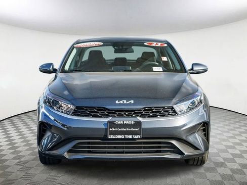 Certified 2023 Kia Forte LXS image 3