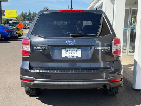 Used 2014 Subaru Forester 2.5i Premium w/ Popular Package #2 AWD/4WD image 4