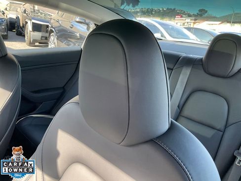 Used 2023 Tesla Model 3 Performance image 18