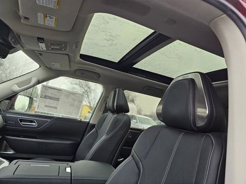 New 2025 INFINITI QX80 Sensory w/ Premium Cargo Package image 27