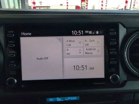 Used 2023 Toyota Tacoma TRD Off-Road image 32