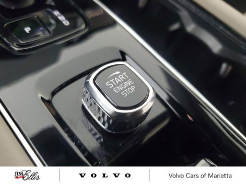 Used 2026 Volvo XC90 B6 Plus w/ Protection Package Premier image 35