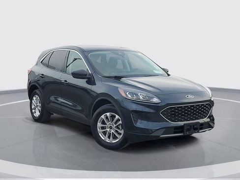 Certified 2022 Ford Escape SE w/ Convenience Package image 1