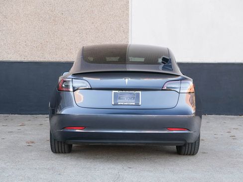 Used 2020 Tesla Model 3 Performance image 16