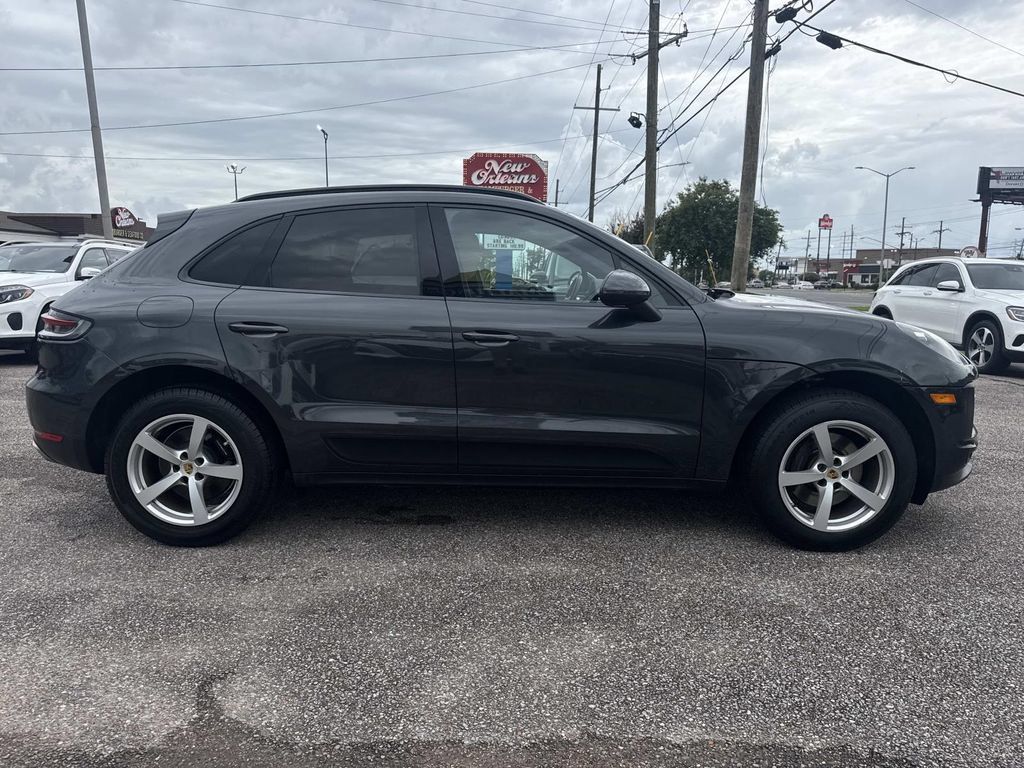 Used 2020 Porsche Macan AWD/4WD image 10