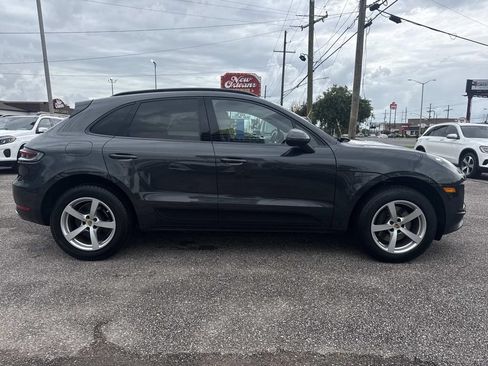 Used 2020 Porsche Macan AWD/4WD image 10